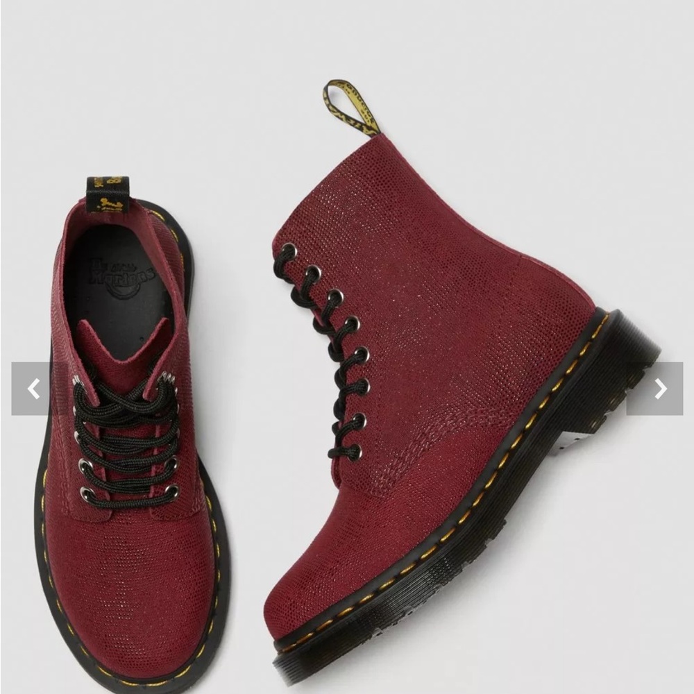 Dr. Martens Burgundy Lace-Up Boots 1460 pascal